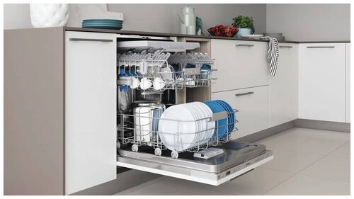 Встраиваемая посудомоечная машина Indesit DIO 3T131 A FE X - фото 3