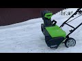 Видео - Снегоуборщик электрический GreenWorks 1800Вт