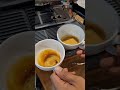 Видео - Over Extracted vs Correct Extraction of Espresso on Breville Barista Pro #shorts